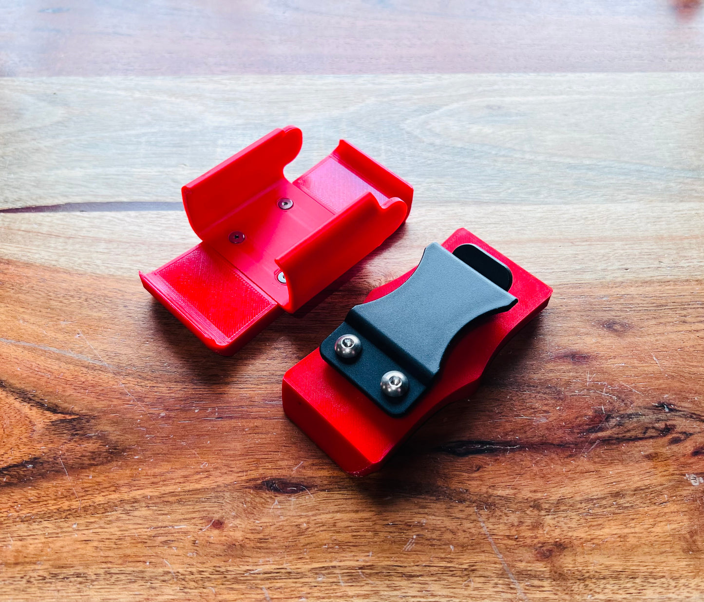 Magnetic Belt Clip for AMG-Lab Commander V2