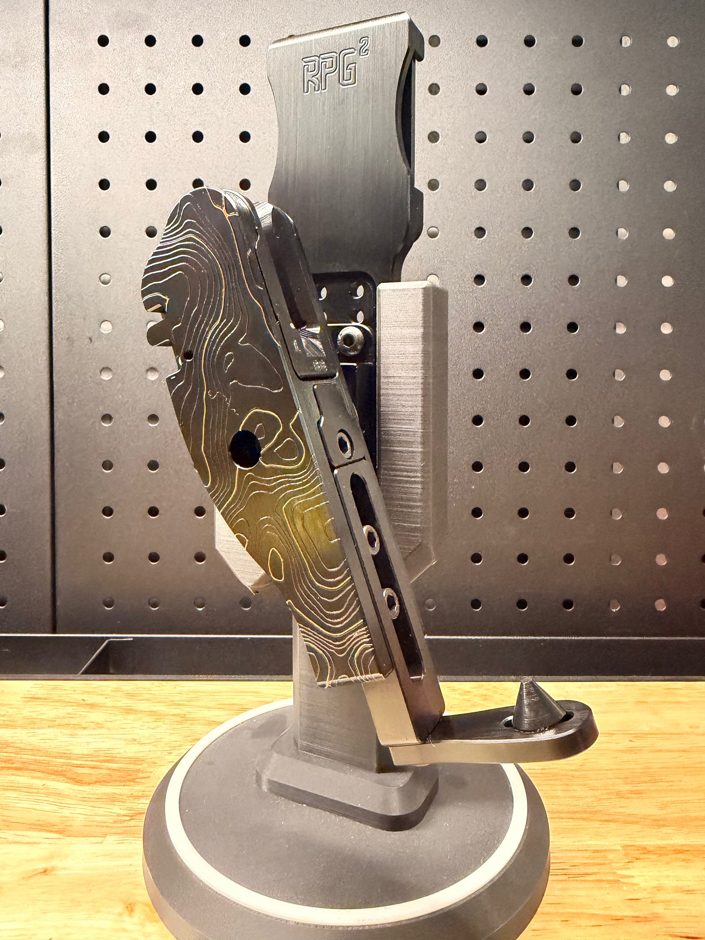 THE A.P.E.X PREDATOR CUSTOM