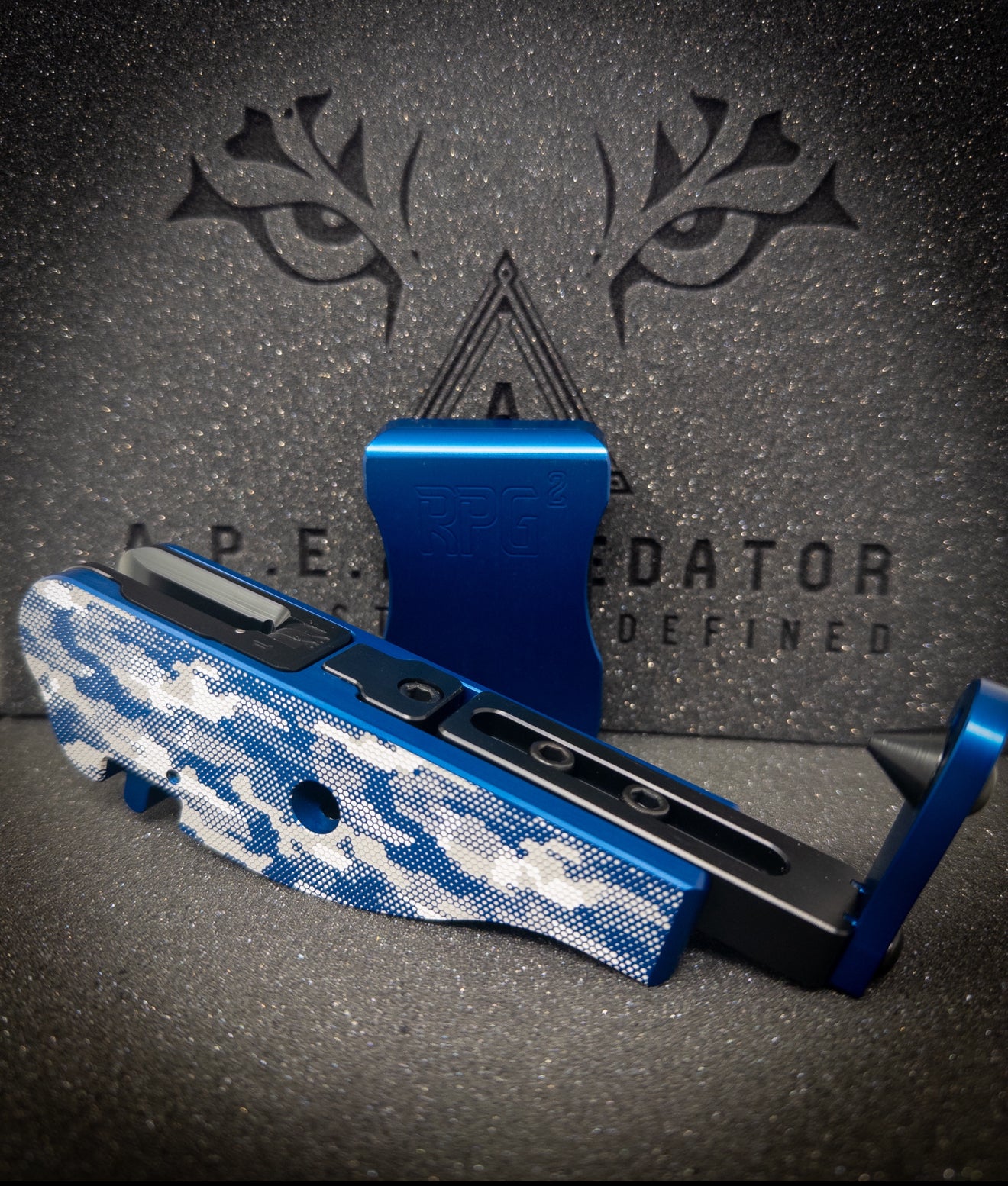 THE A.P.E.X PREDATOR CUSTOM