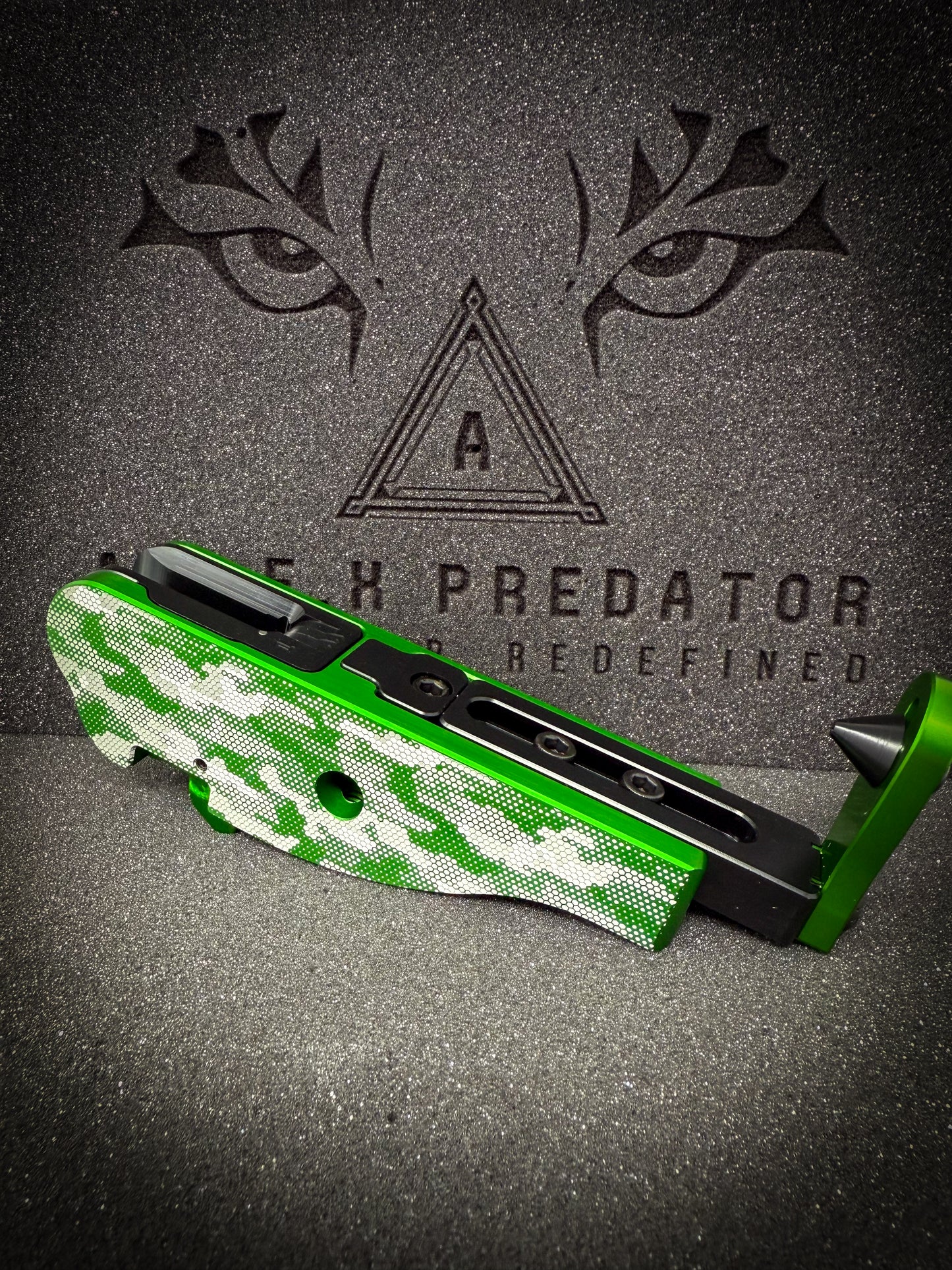 THE A.P.E.X PREDATOR CUSTOM