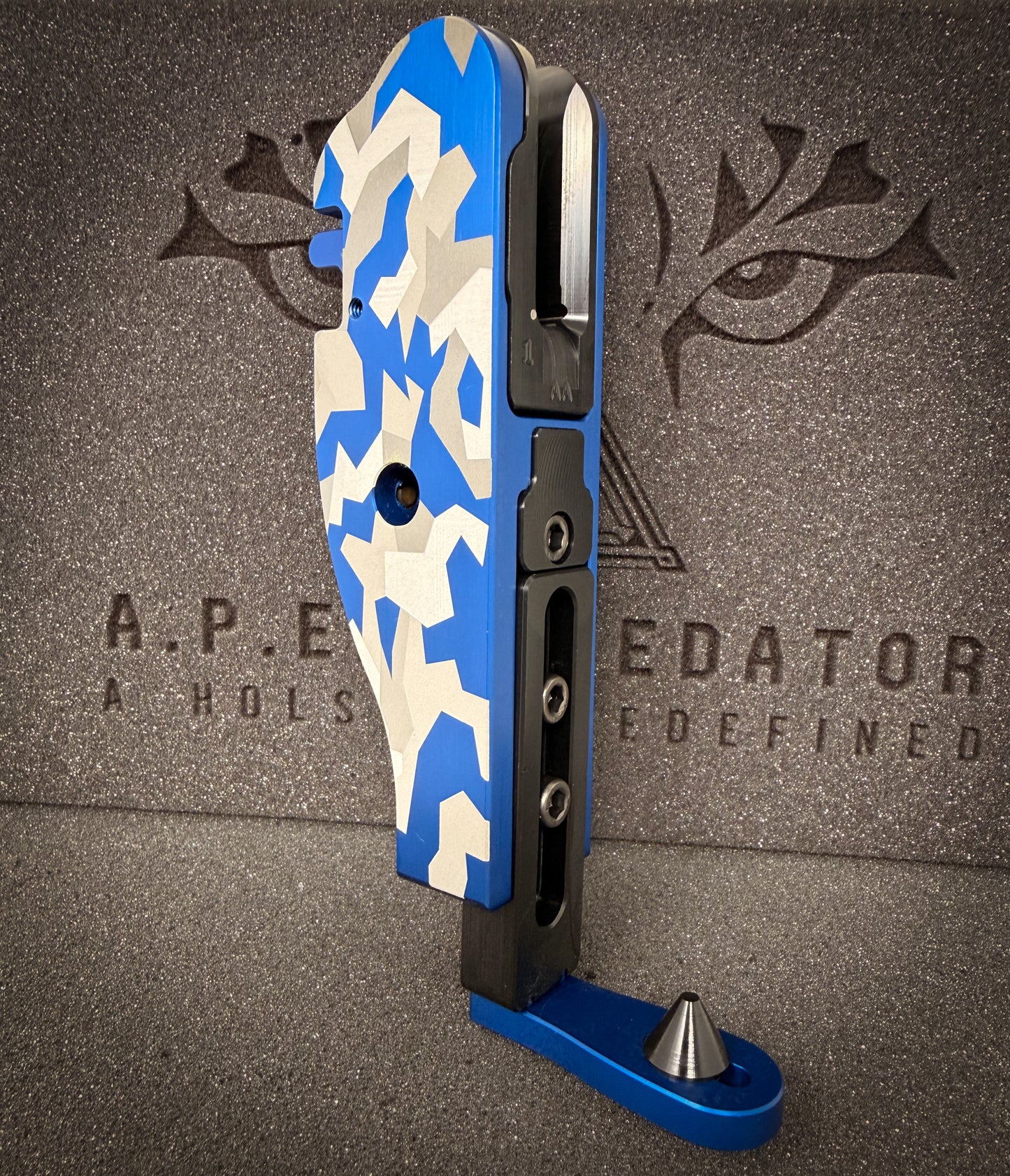 THE A.P.E.X PREDATOR CUSTOM