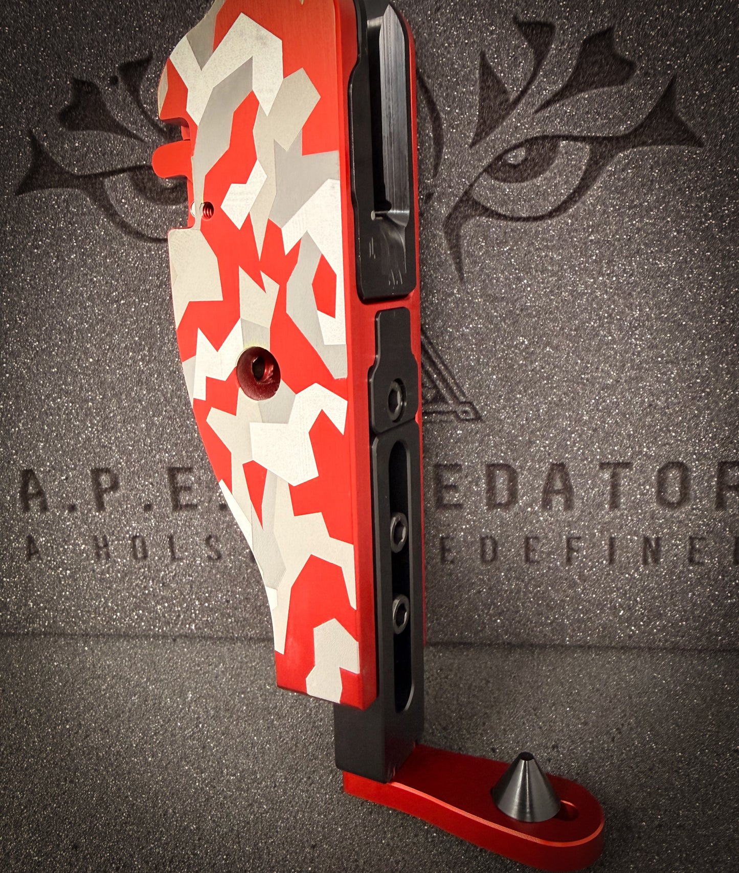 THE A.P.E.X PREDATOR CUSTOM
