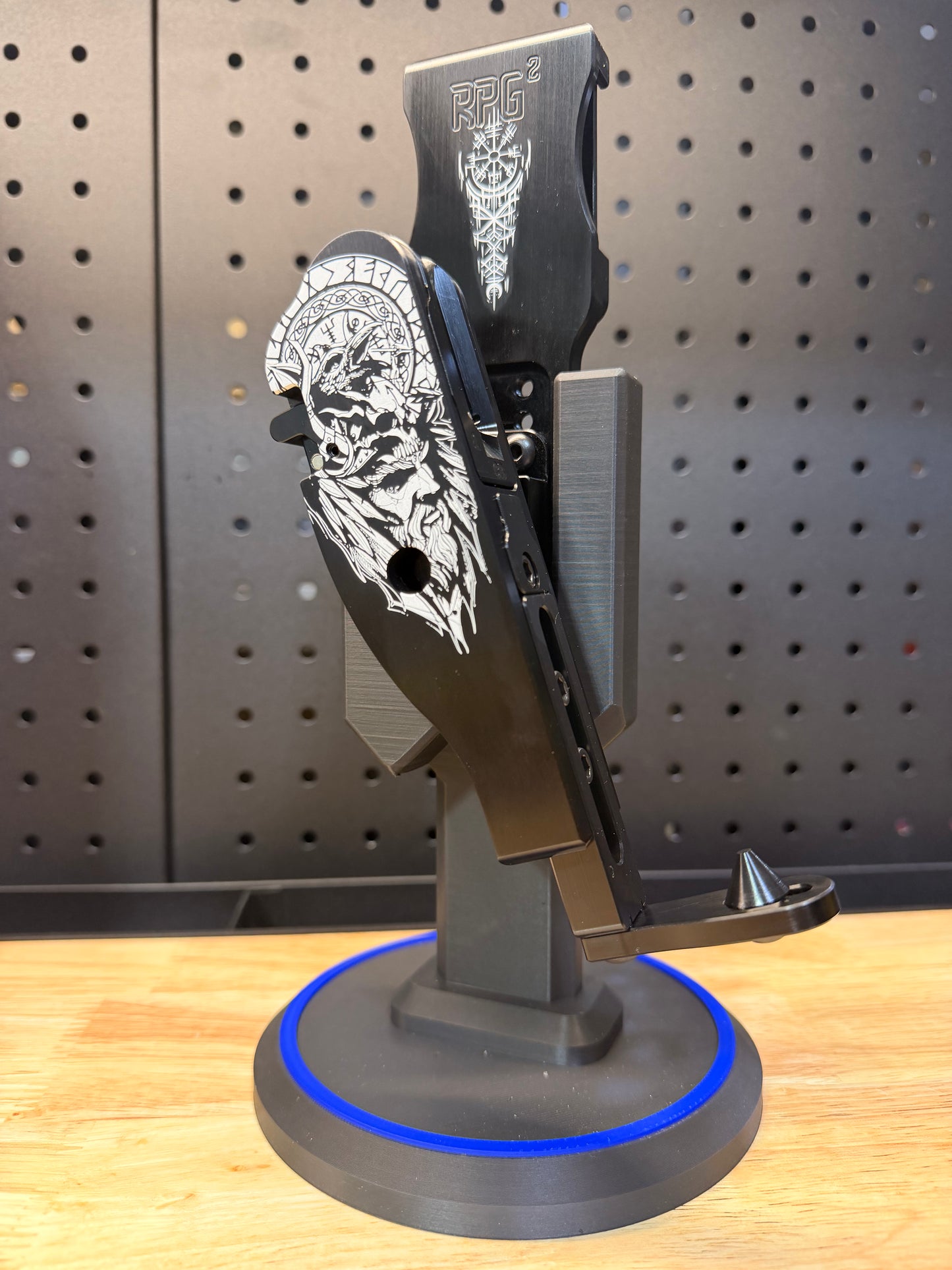 THE A.P.E.X PREDATOR CUSTOM
