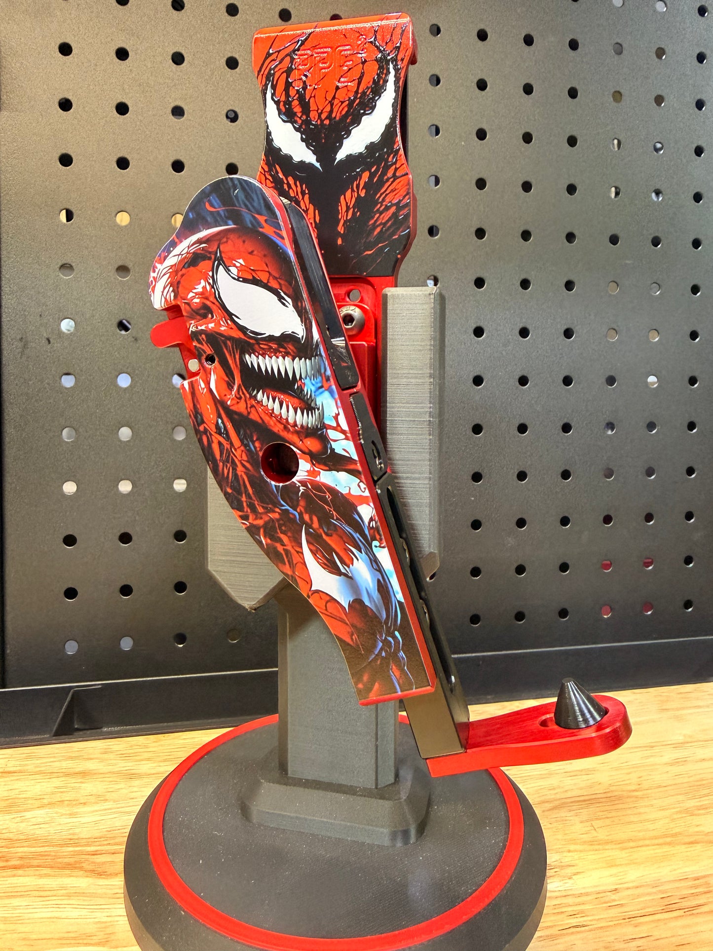 THE A.P.E.X PREDATOR CUSTOM