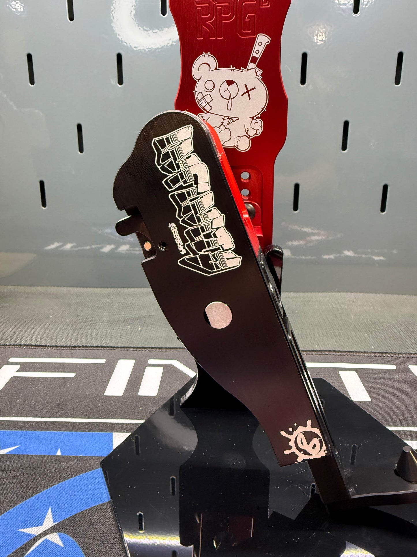 THE A.P.E.X PREDATOR