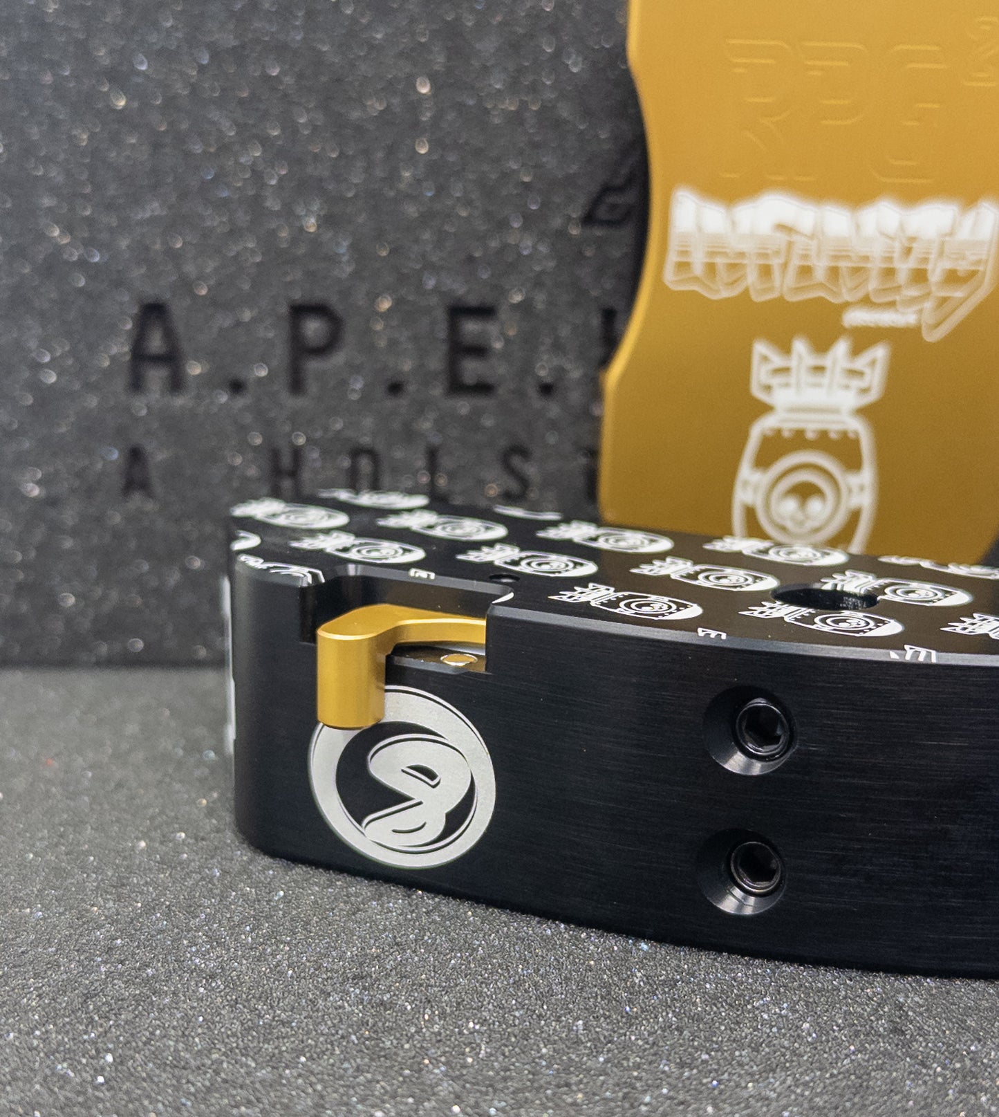 THE A.P.E.X PREDATOR CUSTOM